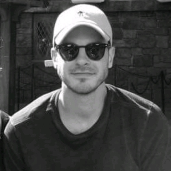 Meet your Posher, Matthew - Picture 1 of 1